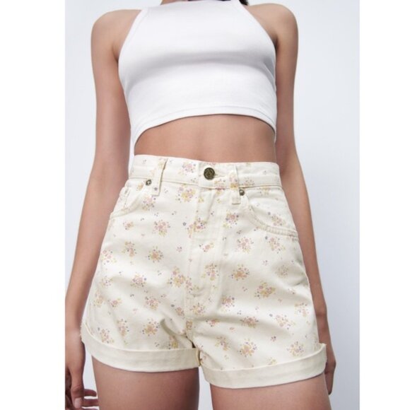 Zara Women's White and Cream Floral High Waisted Denim Shorts - Picture 1 of 5
